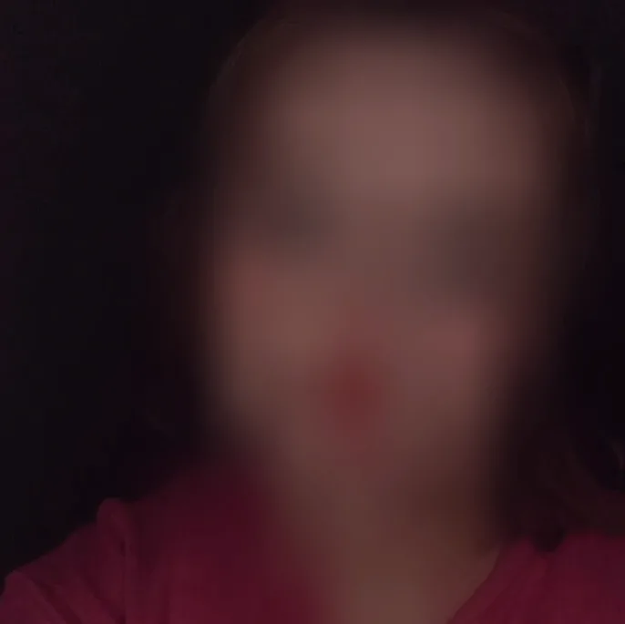 Pia, 21